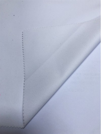 DG-PGSG  PSCC19123  20D雙面布+高溫膜+圈圈布  56''  145±10gsm 100%poly  MOQ:1500y 45度照